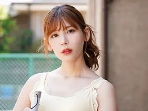 #Tiếng rên rỉ từ phía sau thật dâm đãng~
